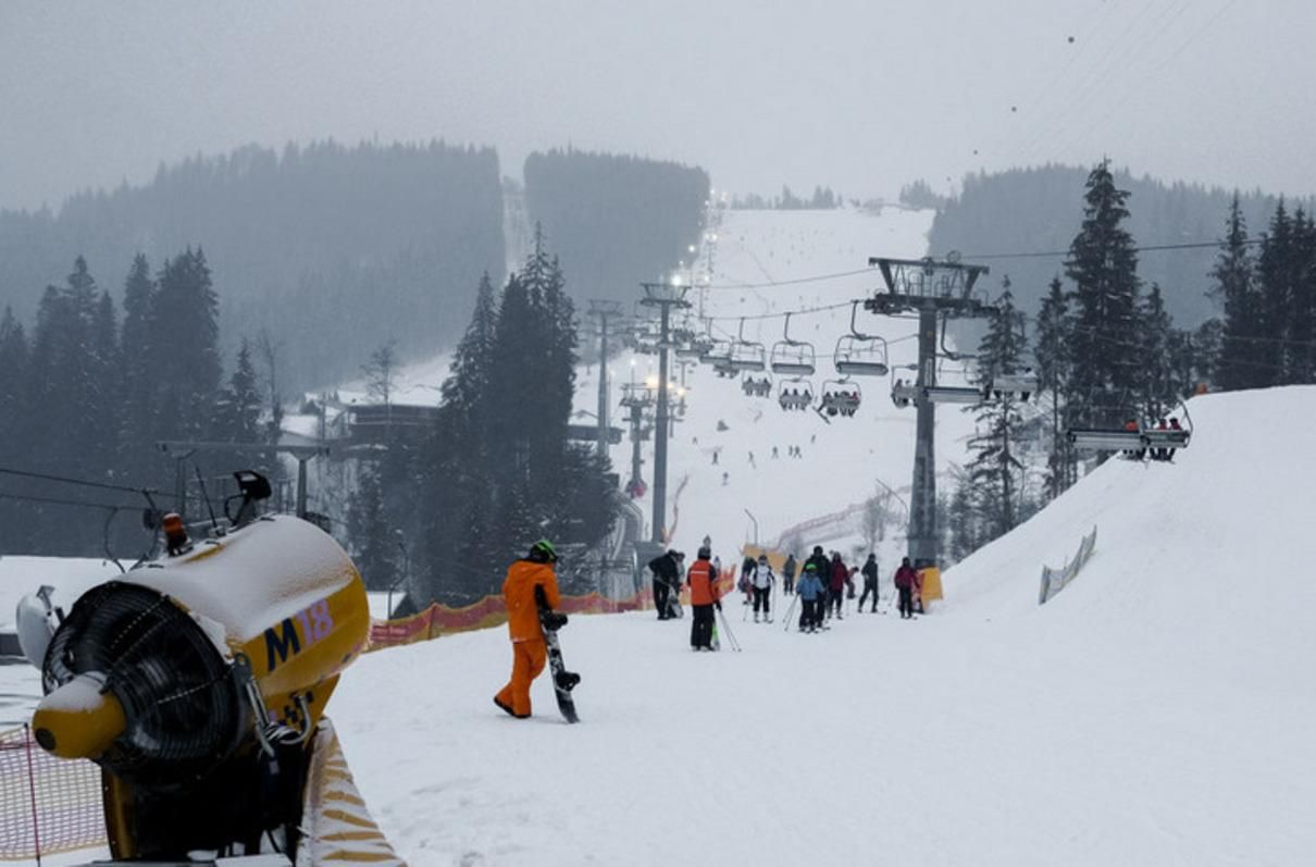 На лижі – невакцинованим зась: Ляшко розповів про обмеження на зимових курортах - Україна новини - Travel