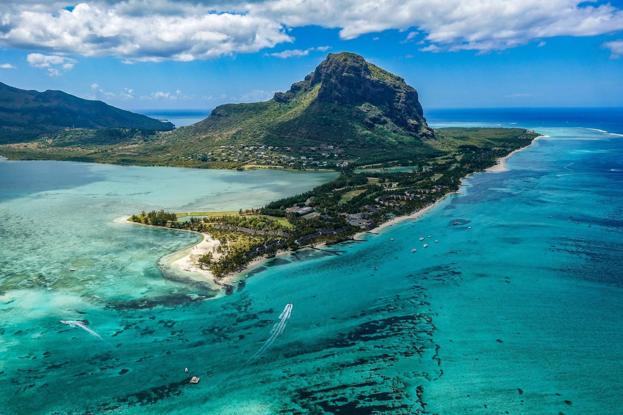 Горы, вулканы и океан: 6 причин посетить остров Маврикий - Отпуск