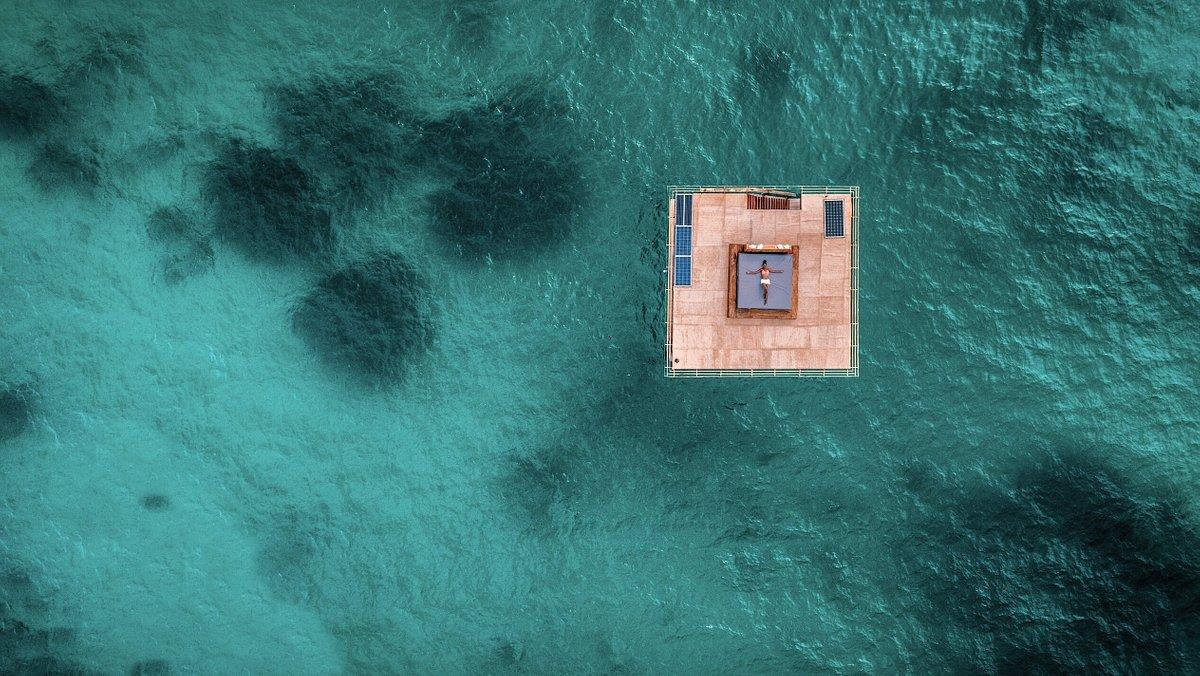 Ніч під водою: як виглядає унікальний морський готель в Танзанії - Відпустка