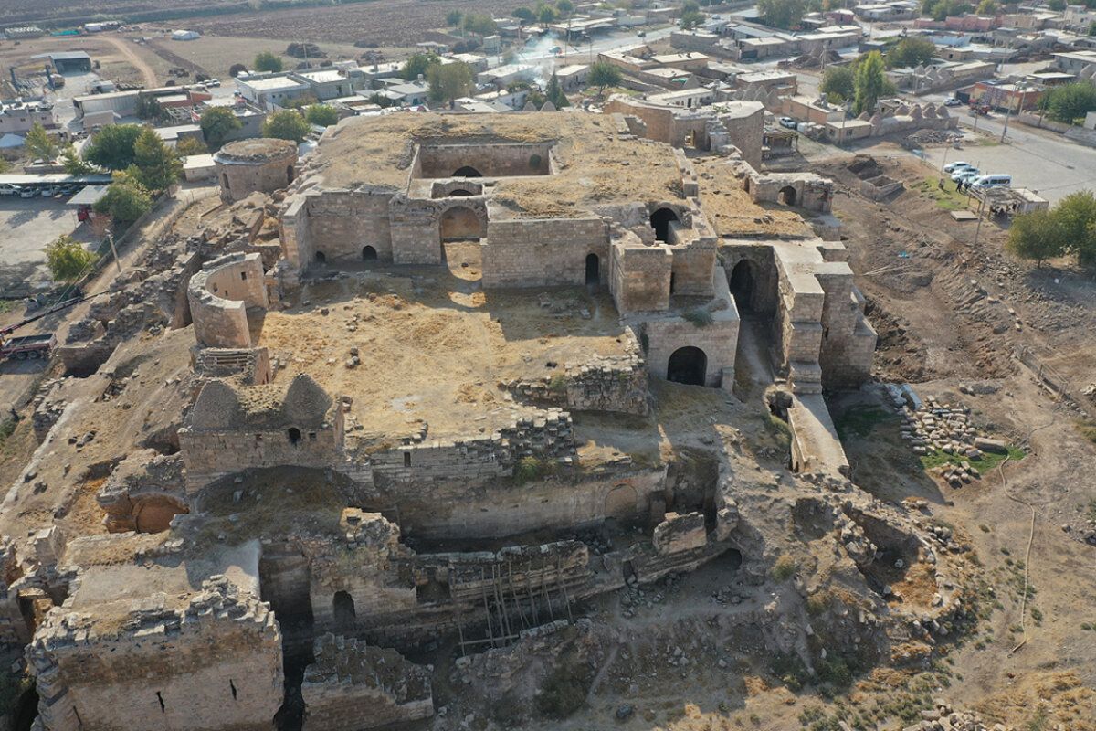 Вік понад 900 років і багато таємниць: як в Туреччині розкопують старовинний палац - Відпустка