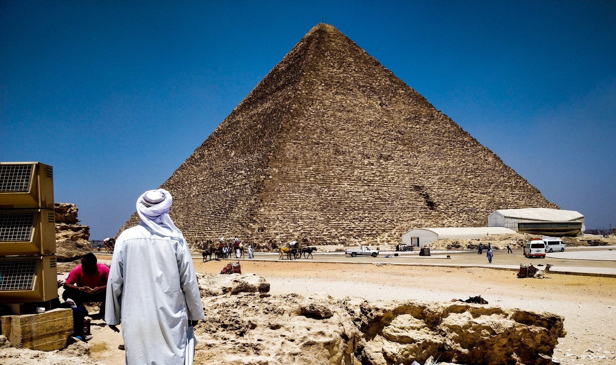 Строгий запрет: почему нельзя залезать на пирамиды в Египте - Отпуск
