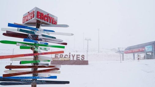 Сезон лиж майже розпочався: популярний турецький курорт Ерджієс вкрився снігом