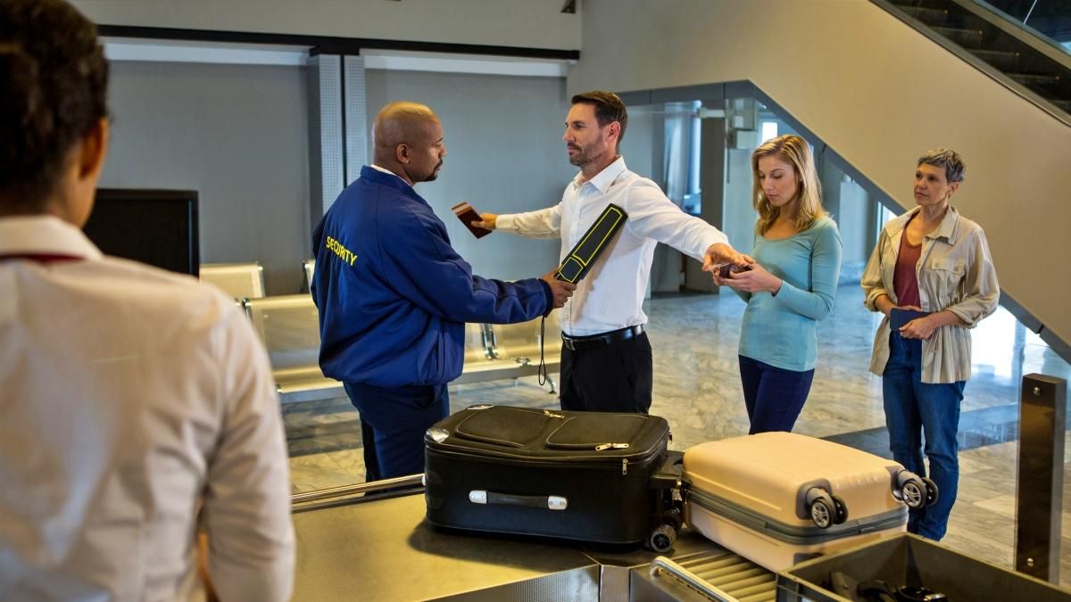Как быстро пройти через службу безопасности аэропорта: полезные советы - Отпуск Как быстро пройти через службу безопасности аэропорта: полезные советы - Отпуск