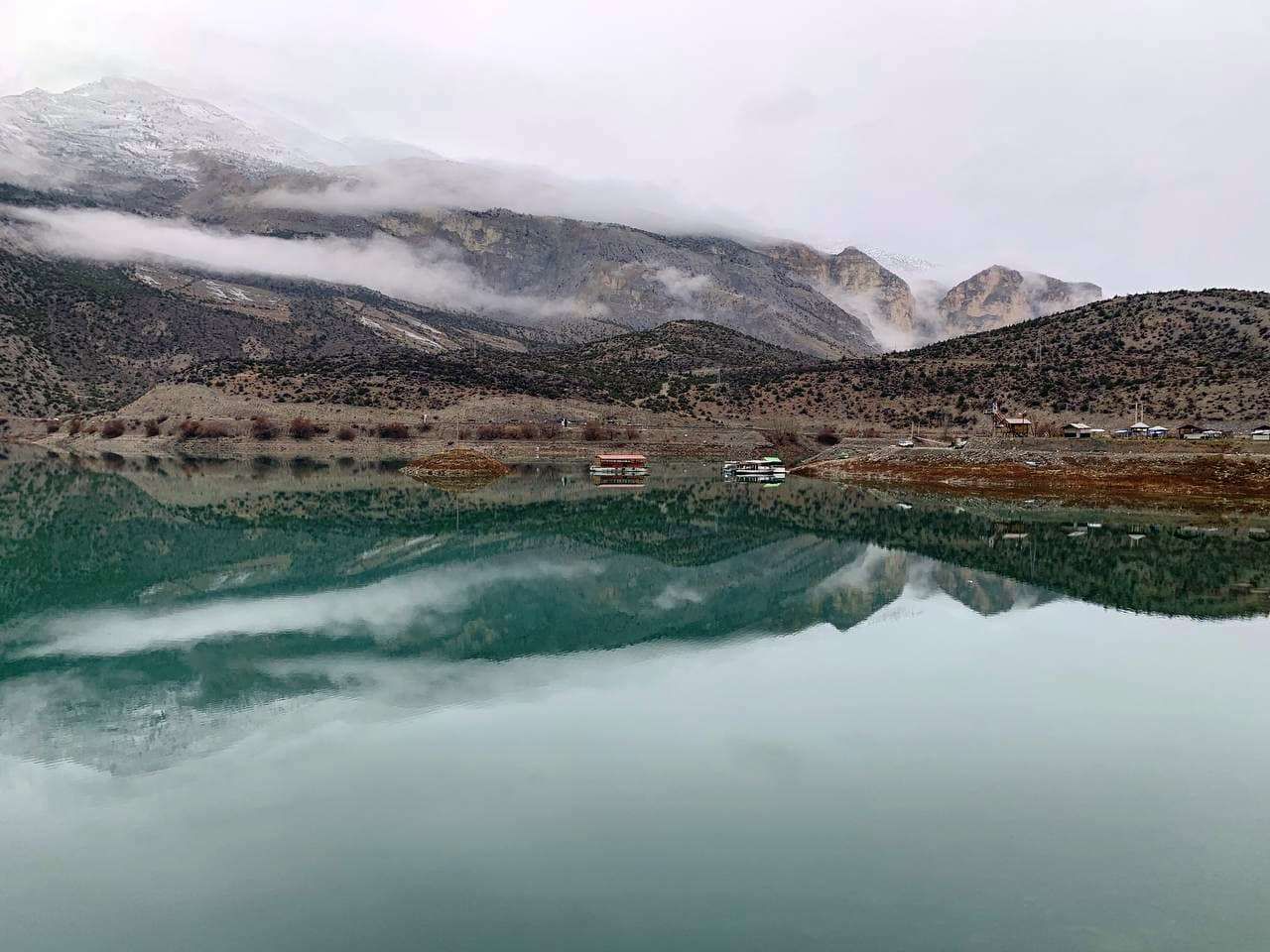 Гірське озеро з бірюзовою водою: чим вражаюча пам'ятка в Туреччині приваблює мандрівників - Відпустка