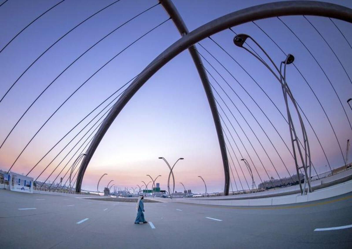 Символ нескінченності зі сталі: в Дубаї відкрили новий вражаючий міст - Відпустка