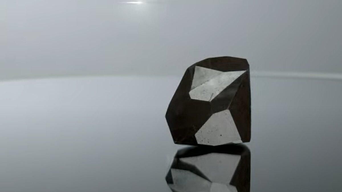 Найбільший огранений камінь: як виглядає унікальний чорний діамант, який представили в Дубаї - Відпустка