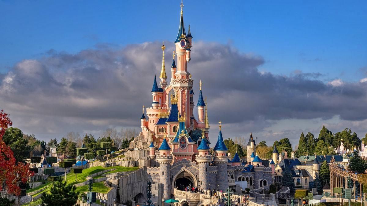Сказочный дворец: чем может удивить замок Спящей Красавицы в парижском Диснейленде - Отпуск