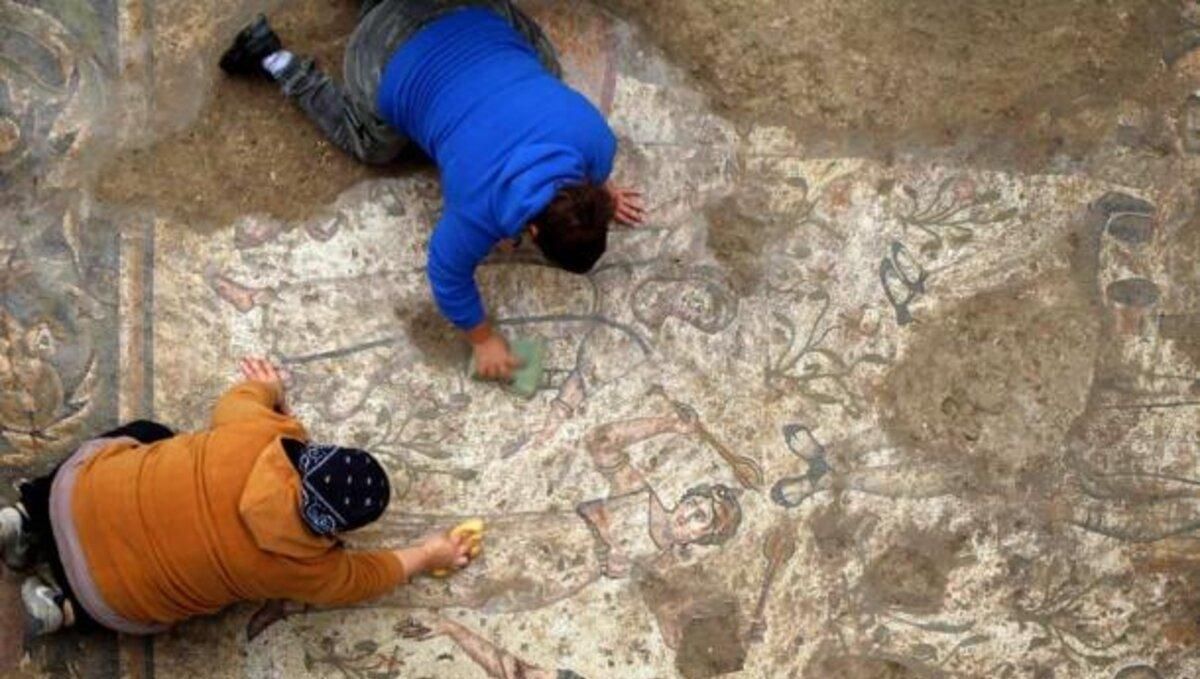 Стародавня вечірка: в Туреччині знайшли мозаїку із зображенням танців, що має вік 1500 років - Відпустка